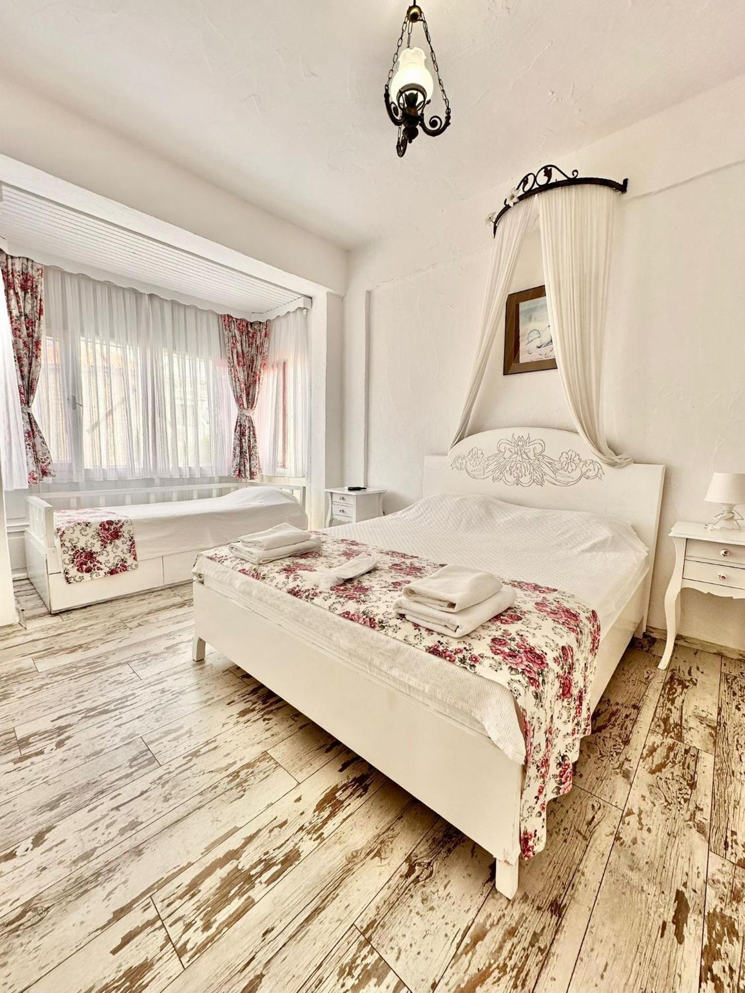 Hotel Aisem By Hire Alaçatı Exterior foto