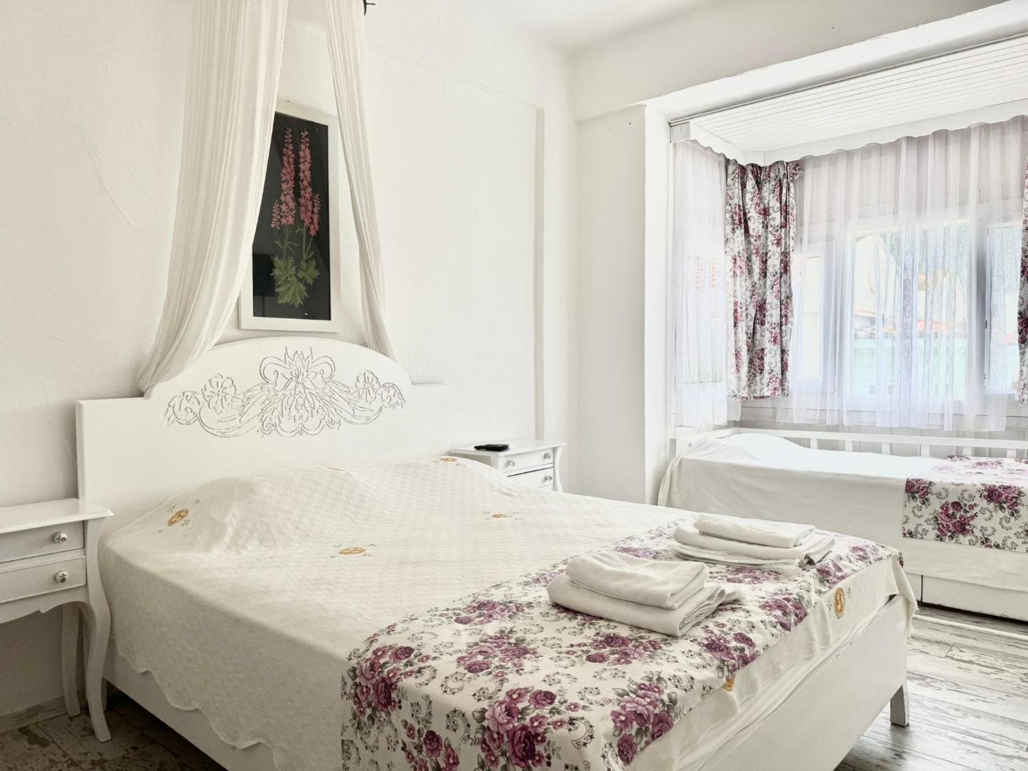 Hotel Aisem By Hire Alaçatı Exterior foto