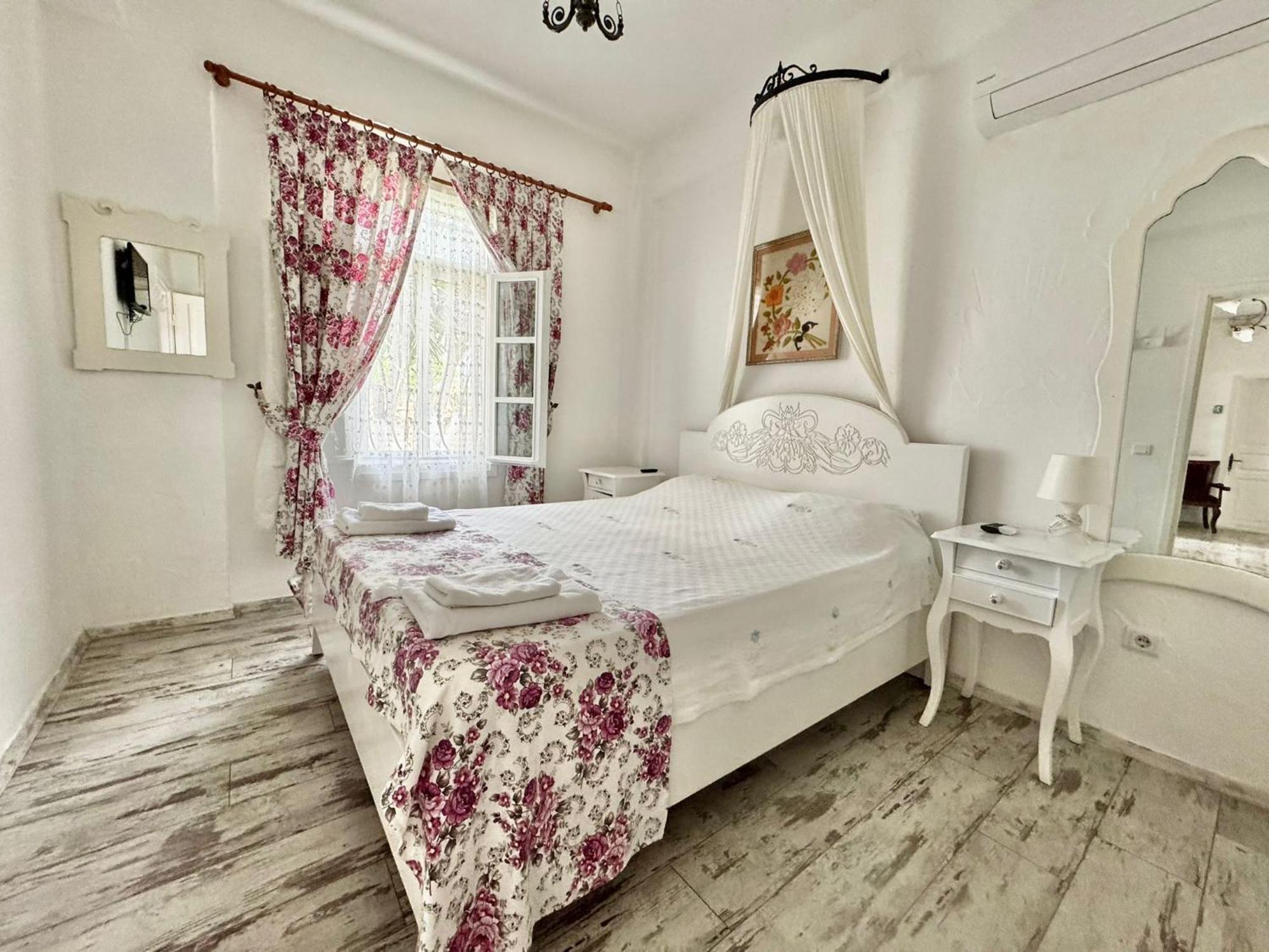 Hotel Aisem By Hire Alaçatı Exterior foto